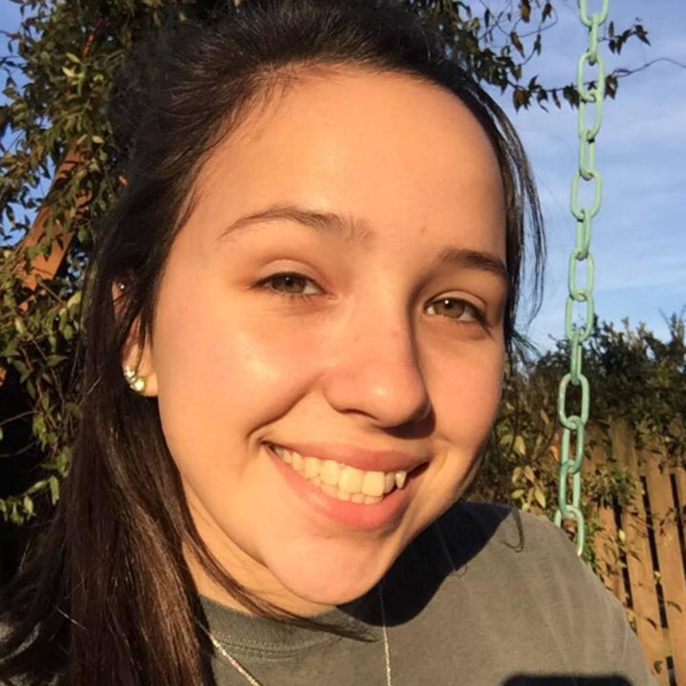 Meet your Posher, Maria